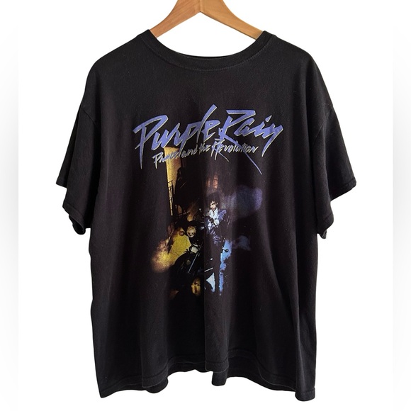 Women’s Purple Rain Prince and the Revolution Black Faded T-Shirt Sz XL - Picture 1 of 4